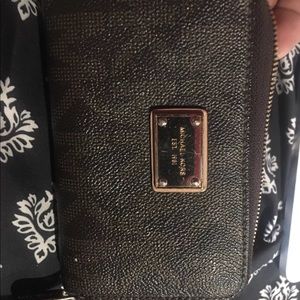Michael Kors wallet